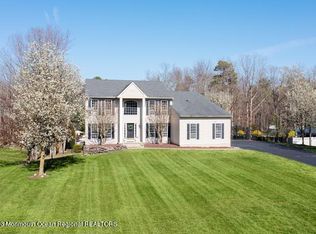 634 Winterberry Blvd, Jackson, NJ