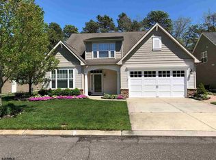 479 Country Club Dr, Egg Harbor, NJ 08215