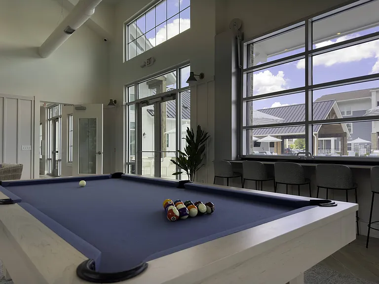 Anchor Pointe Apartments — Photo 13