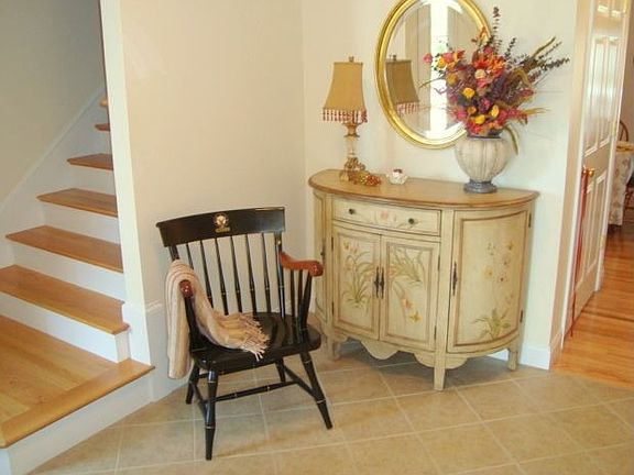 4th image of 877 Auburnville Way APT L4