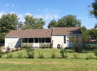 2526 Old Airport Rd, Pryor, OK 74361