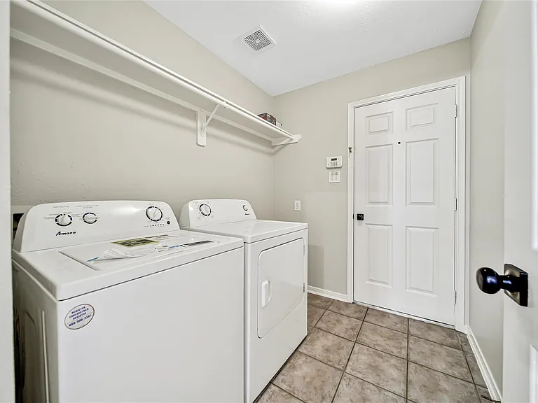 14526 Red Tailed Hawk Ln — Photo 36