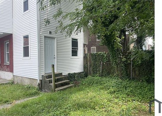 1st image of 157 E Meehan Ave