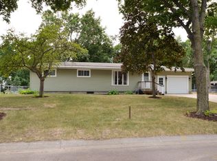 311 Sunrise Dr, Litchfield, MN 55355