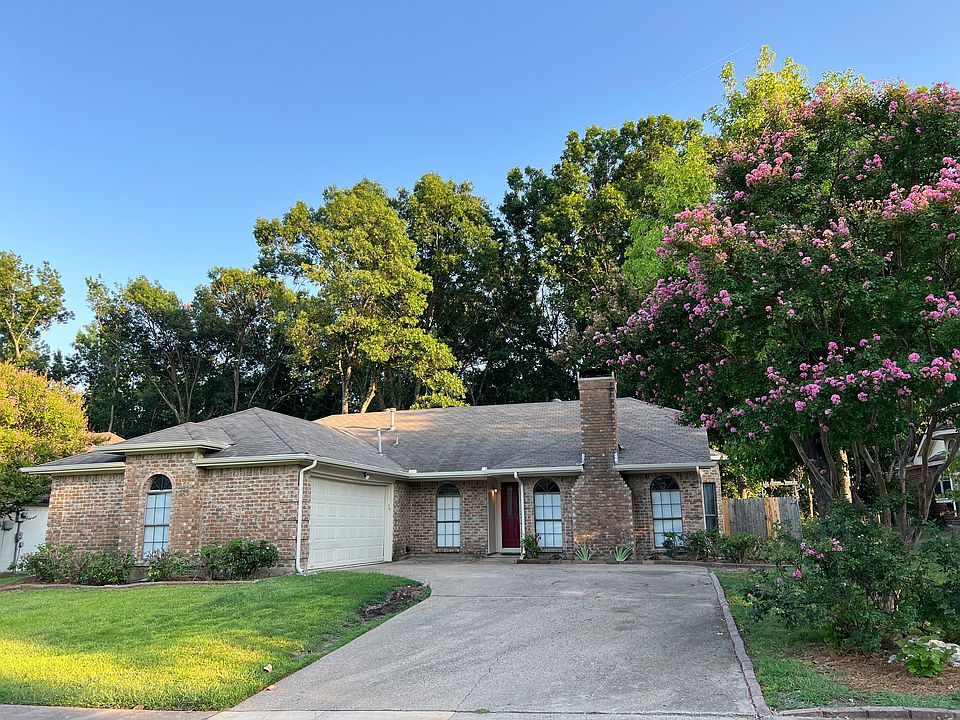 1st image of 5218 Hollow Bend Ln