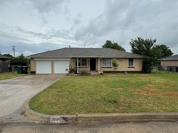 2nd image of 1113 SW 64th St