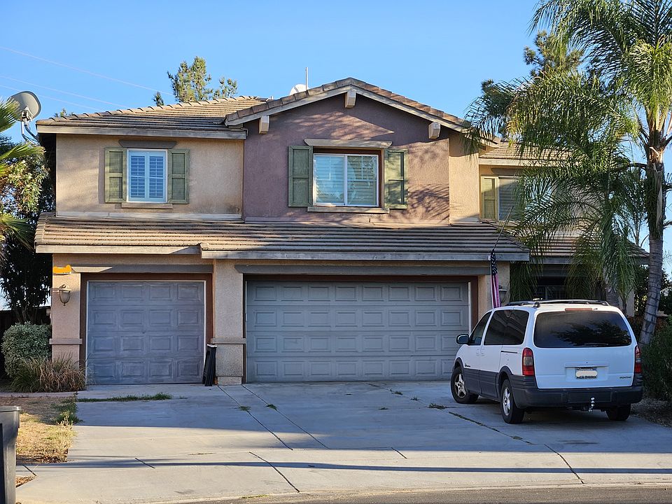 There is some driveway parking as ample street parking.