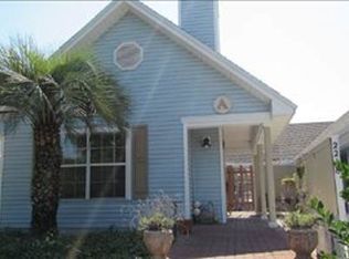 2218 1st Ave APT A, Fernandina Beach, FL 32034