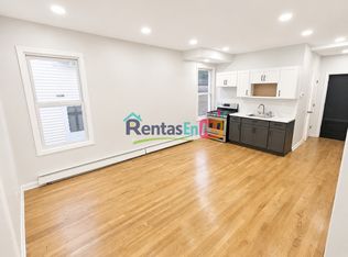 10 Rodwell Ave #1B, Irvington, NJ 07111