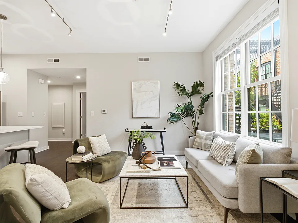 84 Normandy Ave