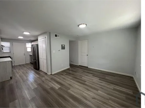 1952 Beeler St, Aurora, CO 80010