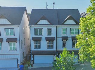 2587 Ocean Walk Dr NW, Atlanta, GA 30318