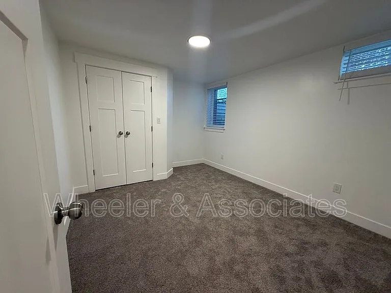 3714-3718 Brinker Ave — Photo 22