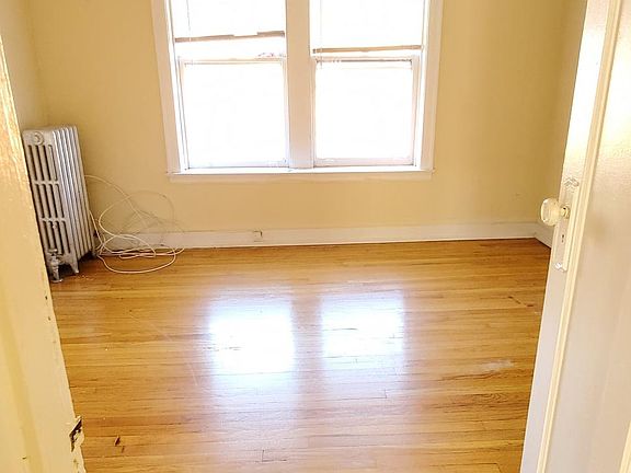 4th image of 7514 N Hoyne Ave #3J