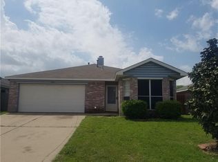 1840 Cedar Tree Dr, Fort Worth, TX 76131