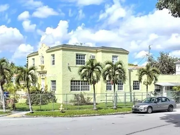 1801 SW 10th St, Miami, FL 33135
