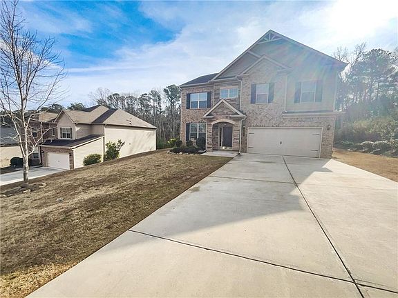 3rd image of 198 Hickory Pointe Dr