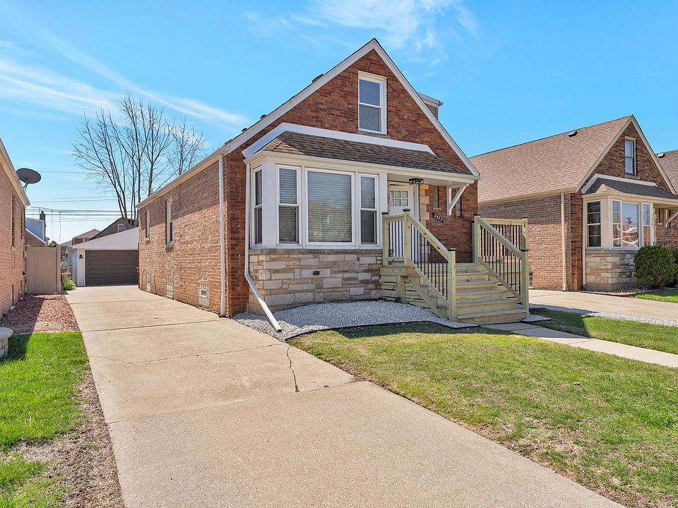 1st image of 2825 W 84th Pl