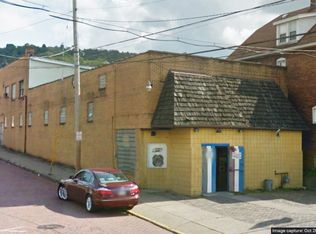 1098 Duss Ave, Ambridge, PA