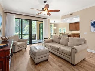 1035 Sandpiper St #F-103, Naples, FL 34102