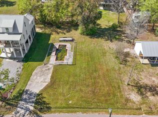 112 Leopold St, Bay Saint Louis, MS 39520