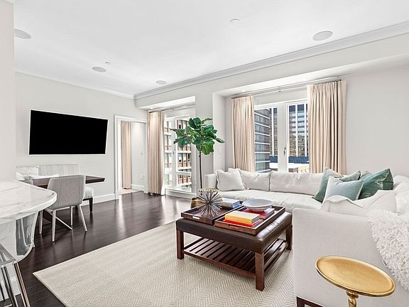 2nd image of 778 Boylston St APT 8E