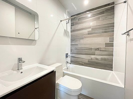 4th image of 273 W 138th St APT 4F