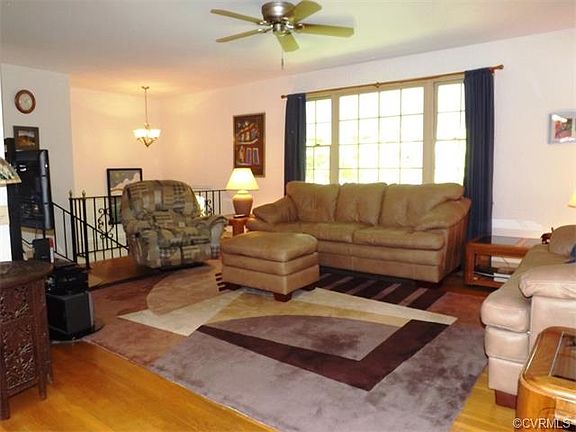 2nd image of 9501 Redington Dr