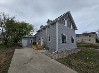 308 Cedar Ave, Woodward, IA 50276