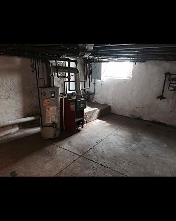 5th image of 455 E Mechanic St