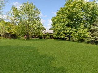 194 Concord Circle Rd, Beaver Falls, PA 15010