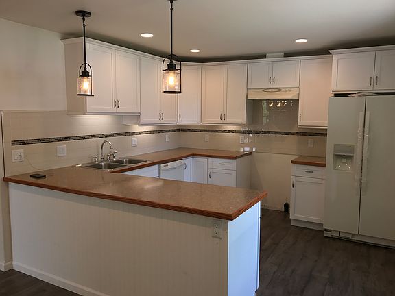 Kitchen with lots of storage