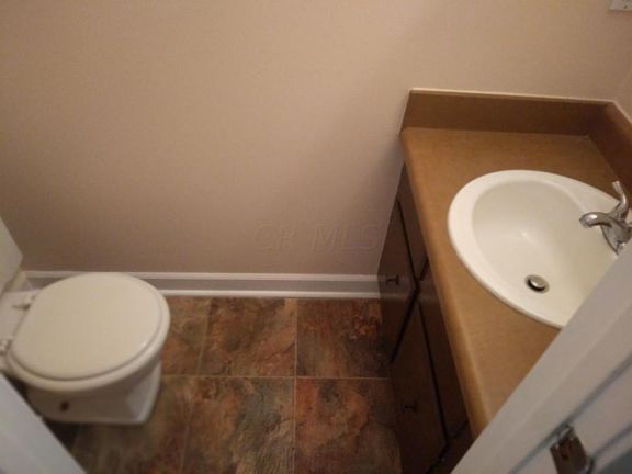 4th image of 97 Lancelot Ln