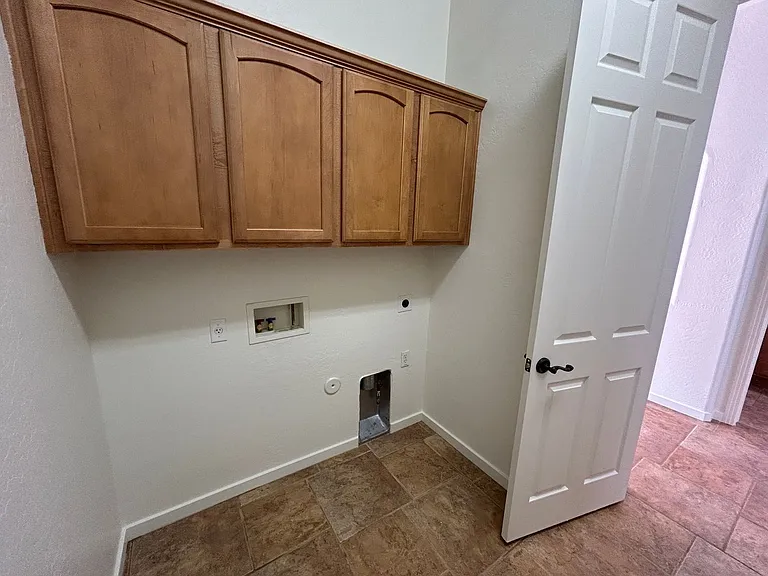 831 W Sycamore Ct — Photo 22