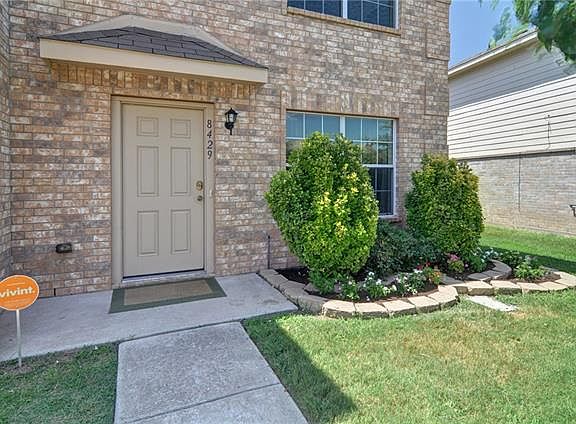 2nd image of 8429 Shallow Creek Dr