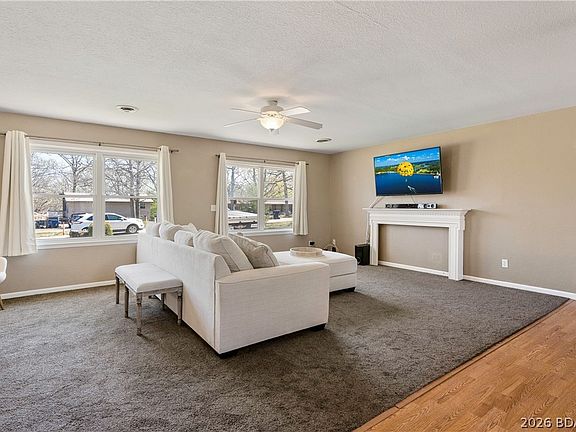 2nd image of 103 Dogwood Dr