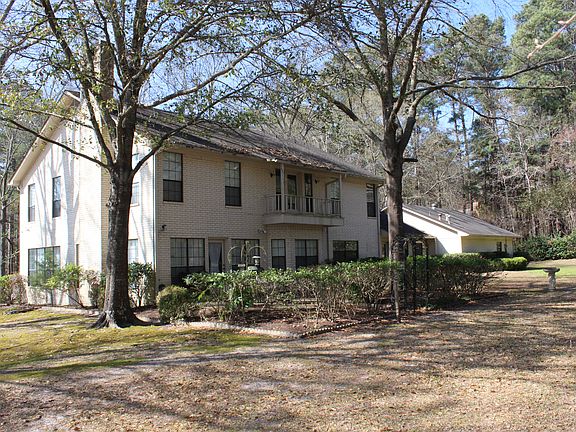 2nd image of 2818 Chaparral Dr