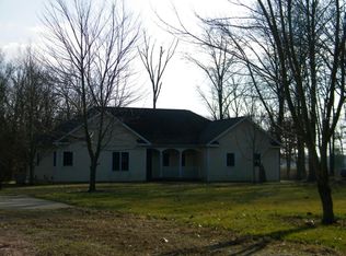 2698 N 1100 St, Ramsey, IL 62080