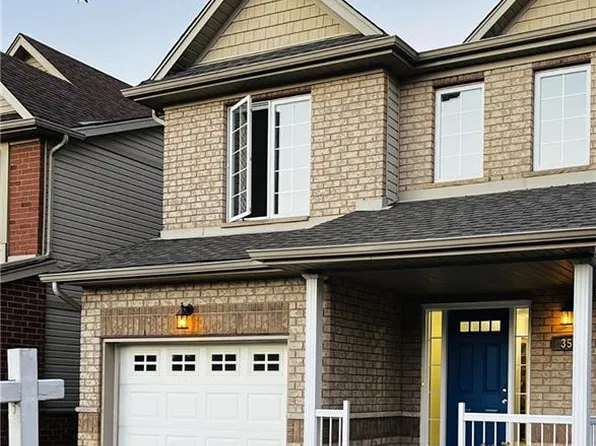 352 Sauve Cres, Waterloo, ON N2T 2Y8