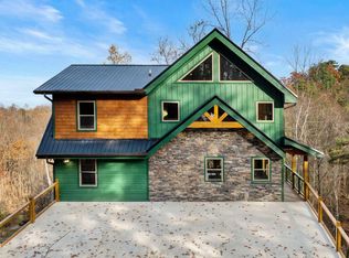 1857 Beach Front Dr, Sevierville, TN 37876