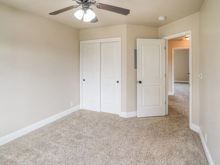 960 Myrtle Ave — Photo 20