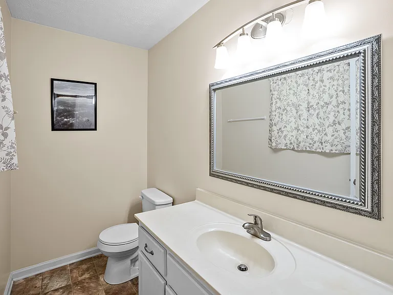 214 Cumberland Cove Dr — Photo 6