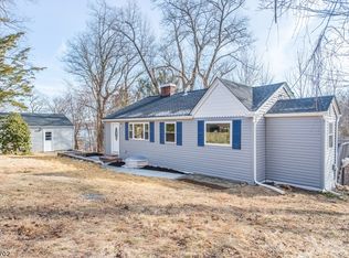 8 Ingram Rd, Hopatcong, NJ 07843