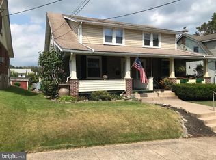 324 S 3rd St, Perkasie, PA 18944