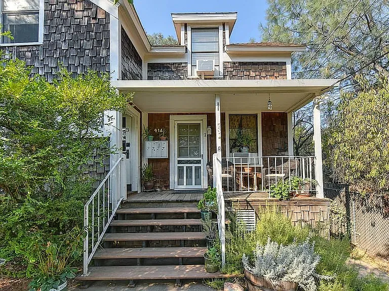 1 bed, 600 sqft, $1,600 — Photo 3