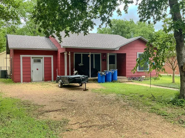 1320 Anna St, Denton, TX 76201