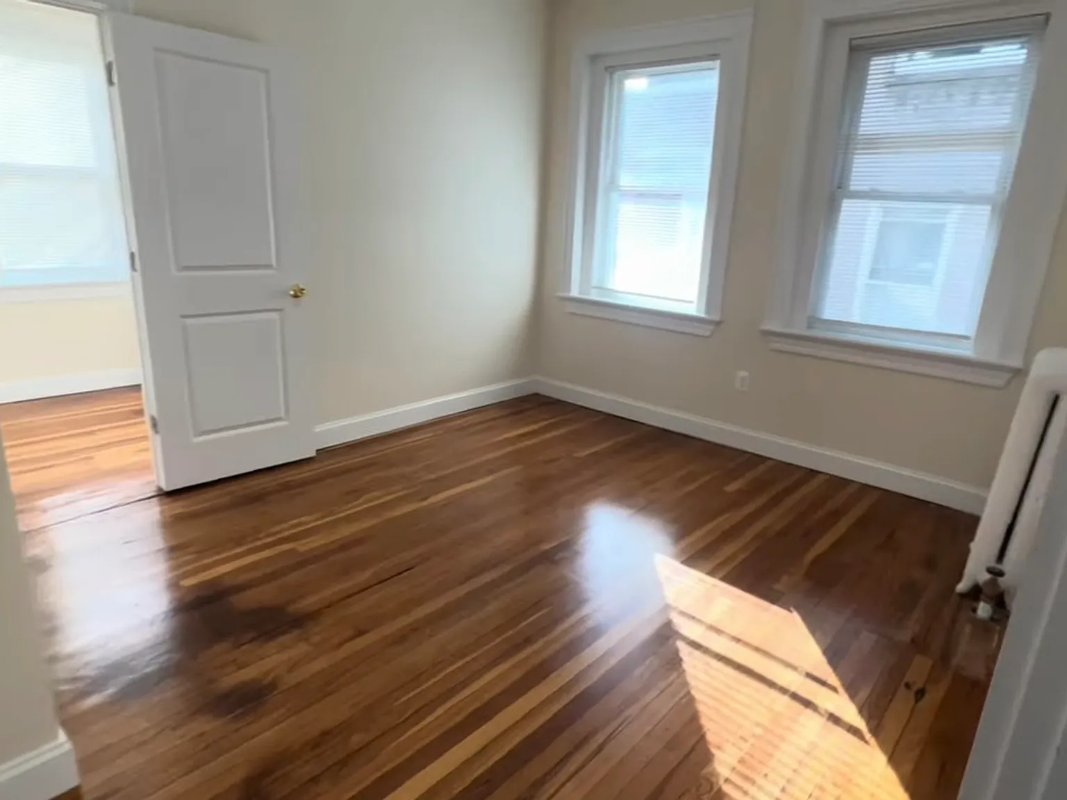 2 bed, 875 sqft, $2,295 — Photo 4