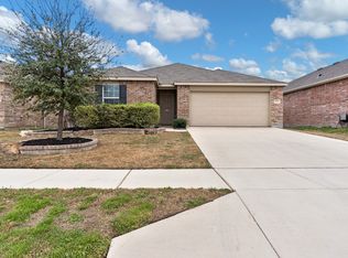 9937 Amosite Dr, Fort Worth, TX 76131