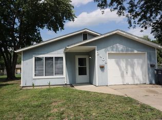 2409 Purcells Ml, Manhattan, KS 66502