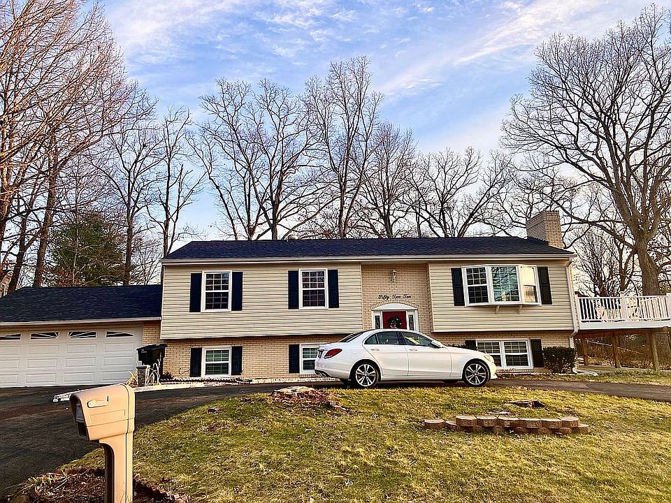 1st image of 5210 Oakmont Cir